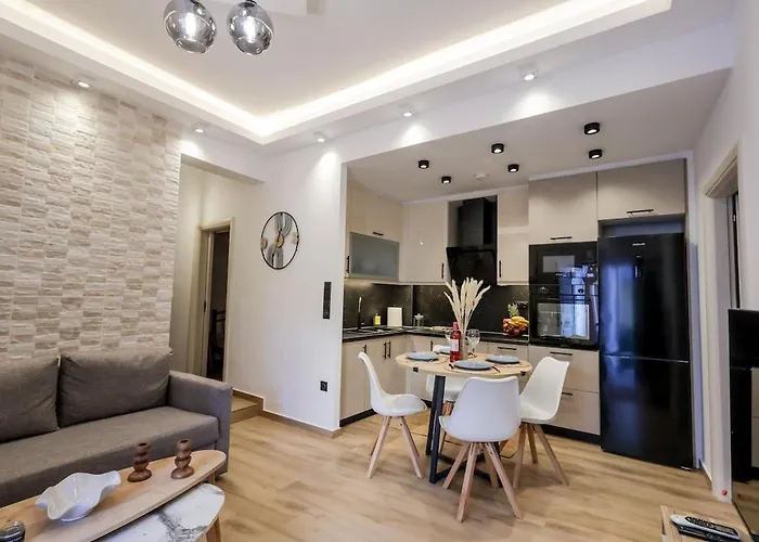 Apartment Via Basta *