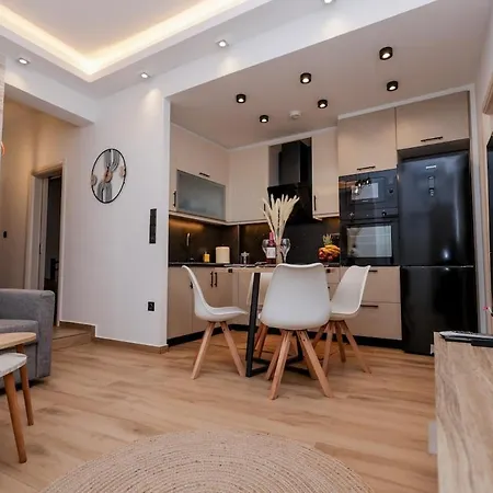 Via Basta Lägenhet Koróni