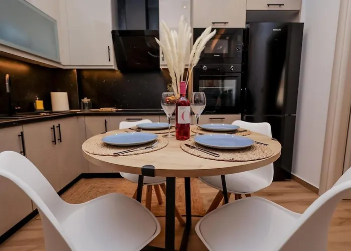 Via Basta Koroni (Messinia)